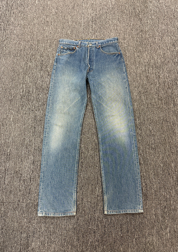 Levi&#039;s 501 (32inch) made in USA